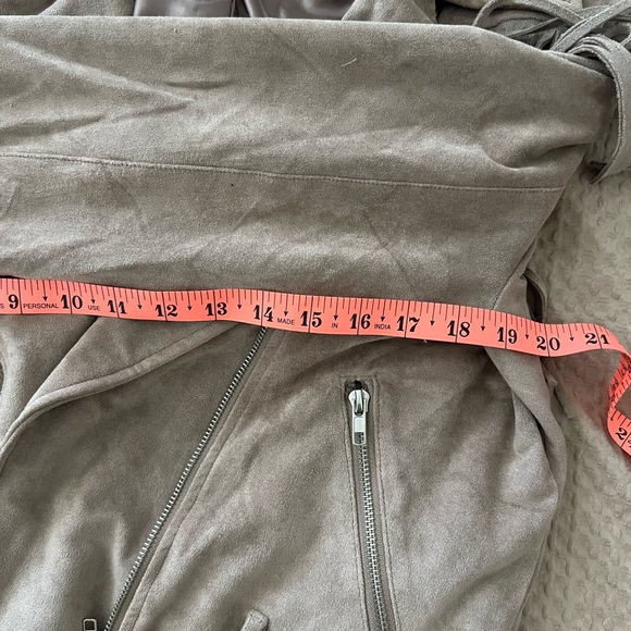 MOON RIVER by Anthropologie | Tan Suede Fringe Cowgirl Jacket - Picture 13 of 14